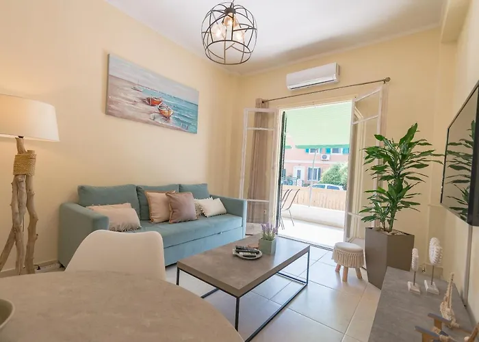 Paleopolis Apartment