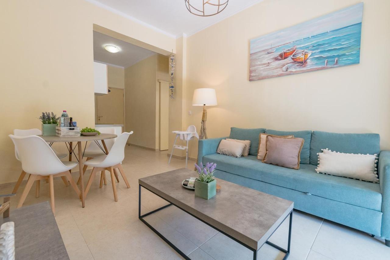 Paleopolis Apartment